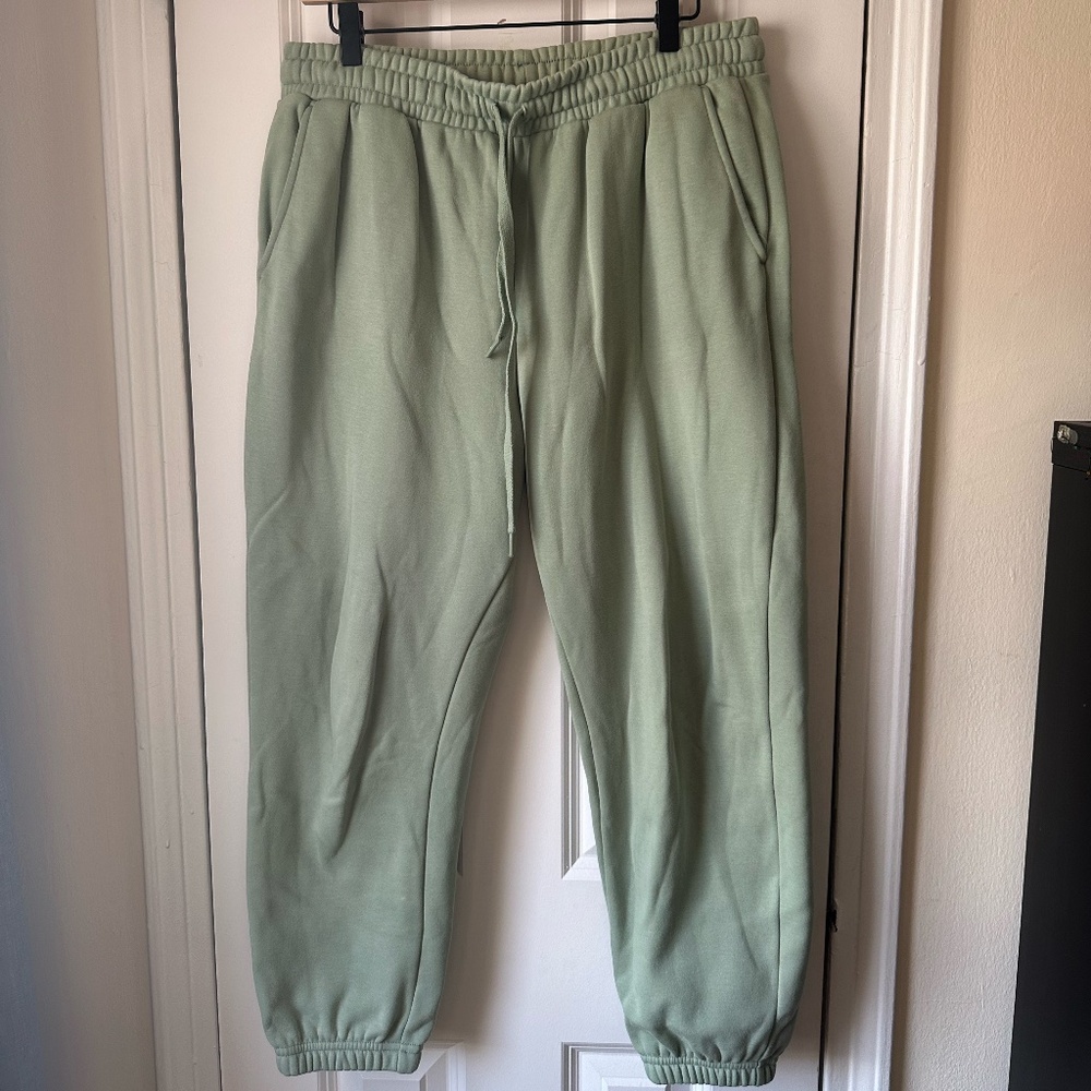 Fabletics Eco Go-To Classic Sweatpants - XL